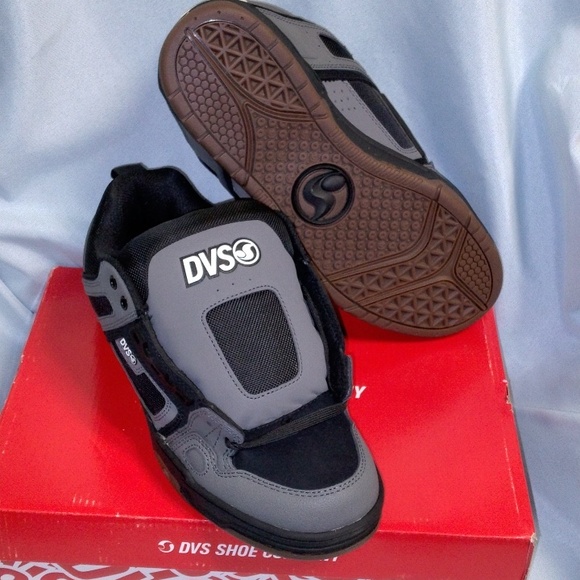 DVS Comache  Charcoal Black/Gum White Nubuck - Picture 3 of 8